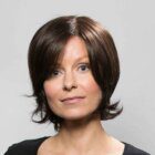 Reika_Fibre-Wig_Sentoo-Collection_Trendco_Front_Hair-to-Ware-1.jpg